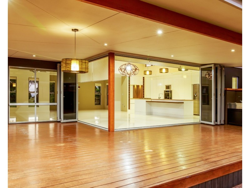 20 Moses Circuit, Atherton QLD 4883
