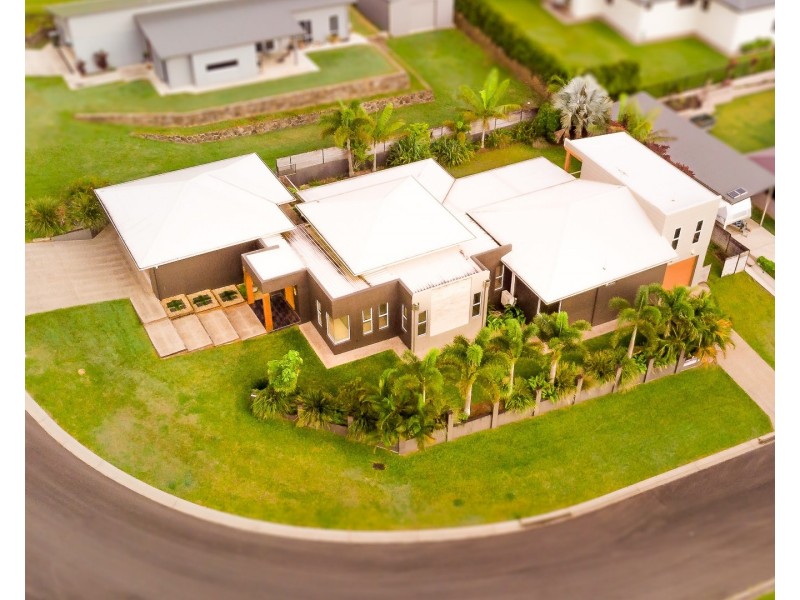 20 Moses Circuit, Atherton QLD 4883