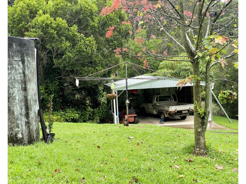 118 MCLEAN ROAD, Malanda QLD 4885