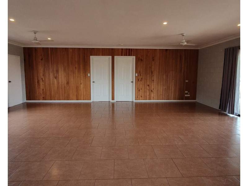 40 Bernard Street, Malanda QLD 4885