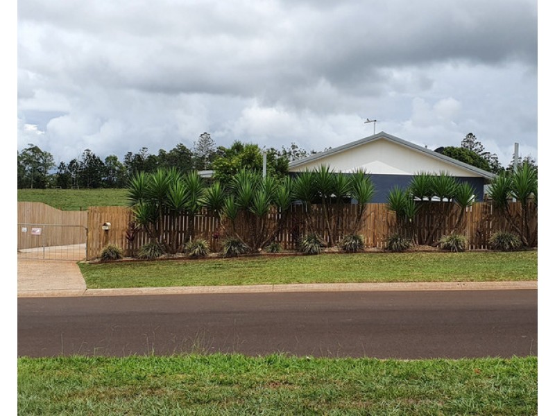 40 Bernard Street, Malanda QLD 4885