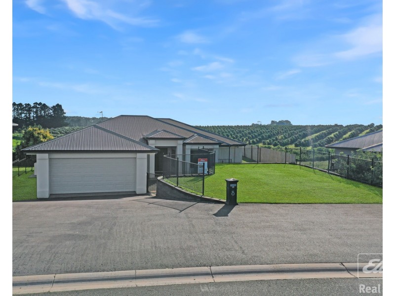 39 Anthony Drive, Atherton QLD 4883