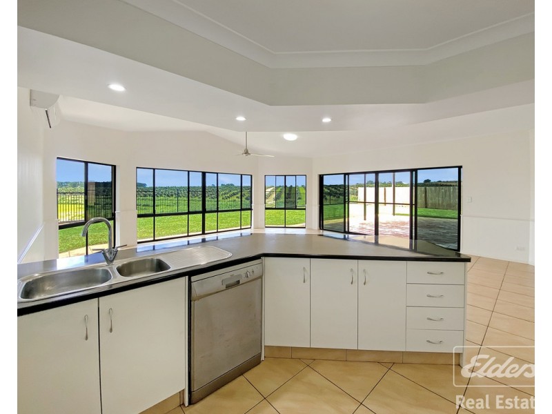 39 Anthony Drive, Atherton QLD 4883