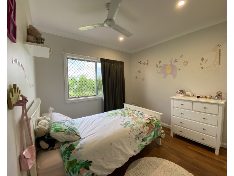 61 Angelita Close, Malanda QLD 4885