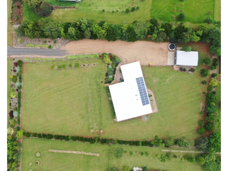 61 Angelita Close, Malanda QLD 4885