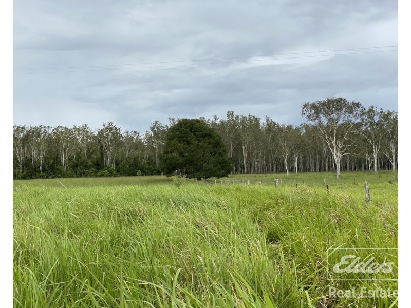 69 Lawrence Road, East Barron QLD 4883