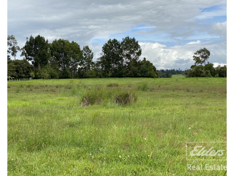 69 Lawrence Road, East Barron QLD 4883