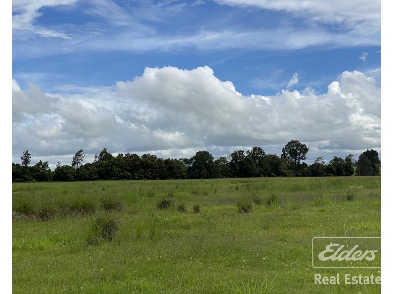 69 Lawrence Road, East Barron QLD 4883