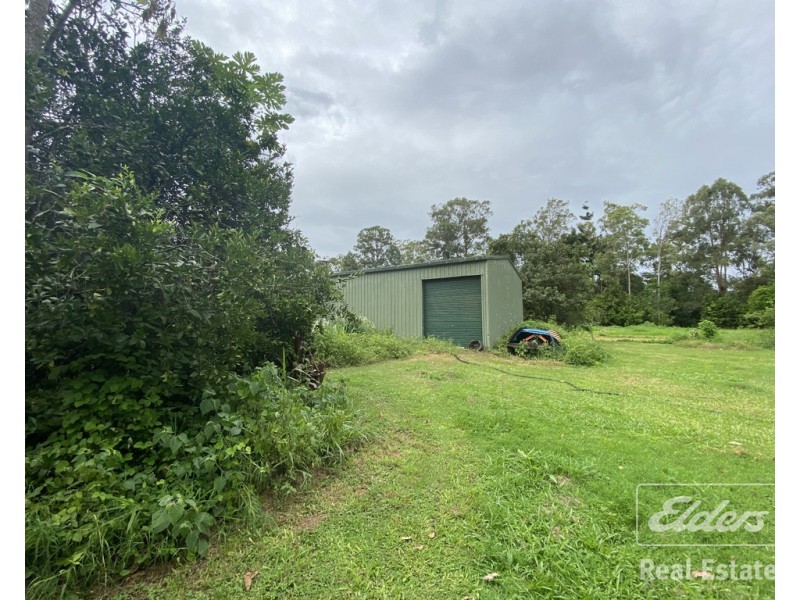 69 Lawrence Road, East Barron QLD 4883
