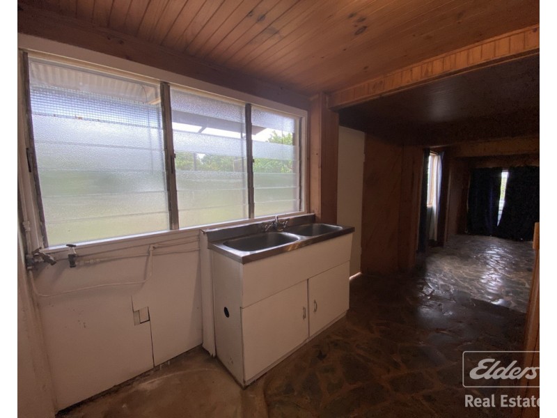 16 Lions Street, Malanda QLD 4885