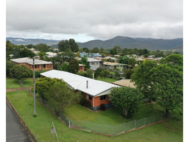 19 Mills Street, Atherton QLD 4883