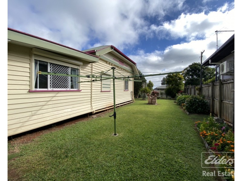 5 Gray Street, Atherton QLD 4883