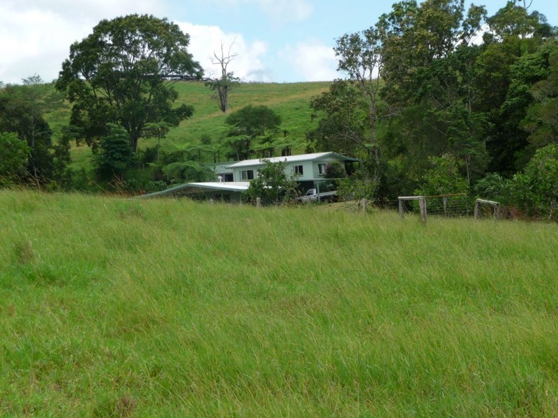 412 Hogan Rd, Malanda QLD 4885