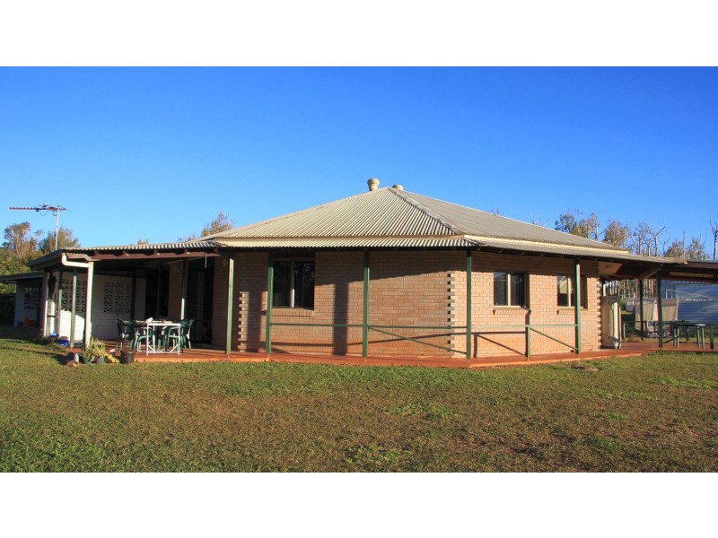Yungaburra QLD 4884