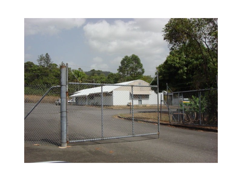 51 Pringle Street, Mossman QLD 4873