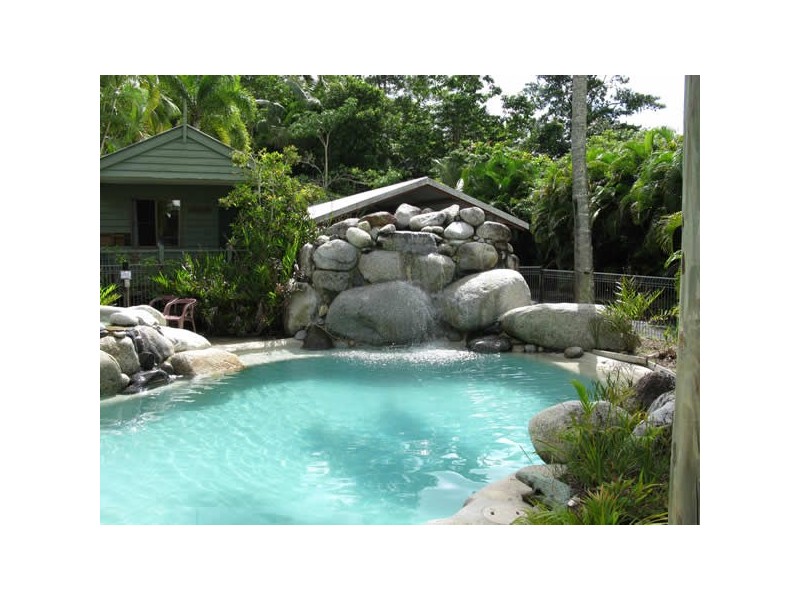 9 Alchera Drive, Mossman QLD 4873