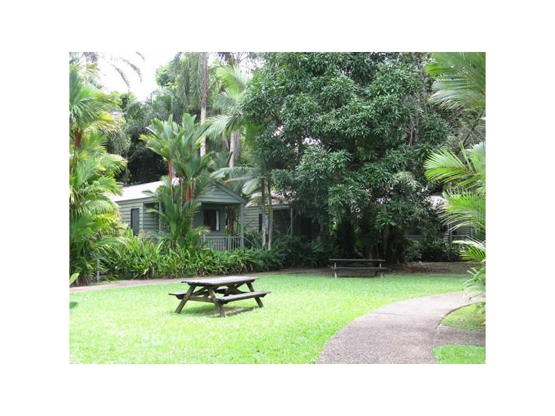 9 Alchera Drive, Mossman QLD 4873