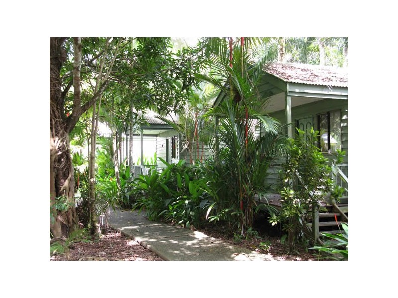 9 Alchera Drive, Mossman QLD 4873