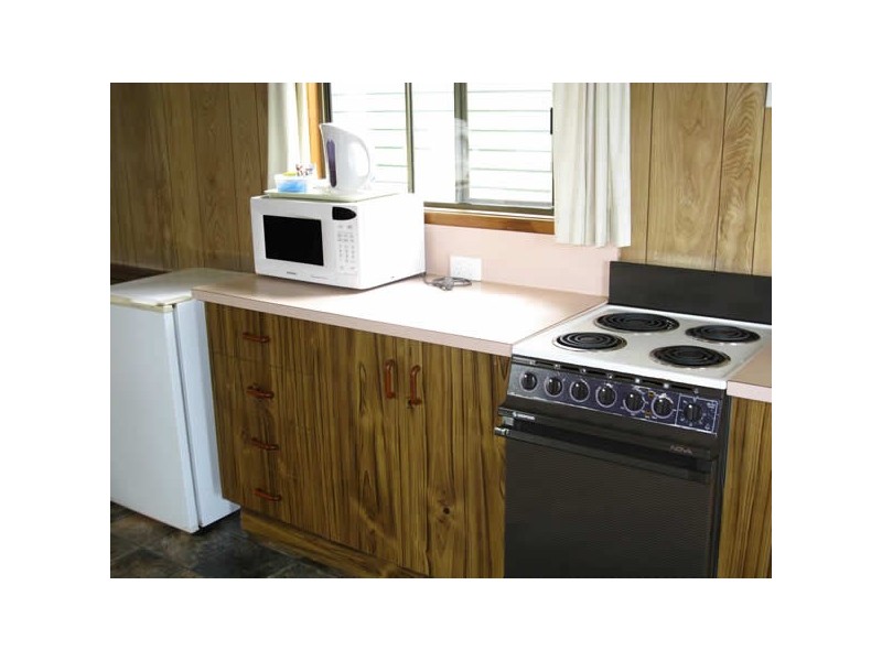 9 Alchera Drive, Mossman QLD 4873