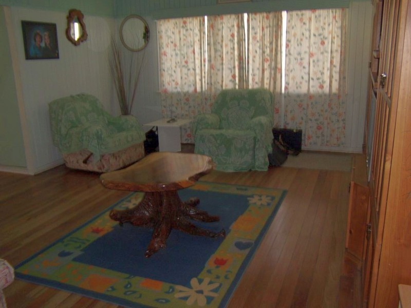 11 Mary Street, Malanda QLD 4885