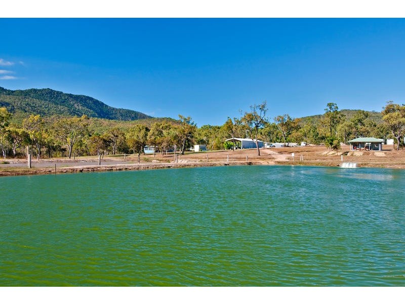 630 Bakers Rd, Mount Molloy QLD 4871