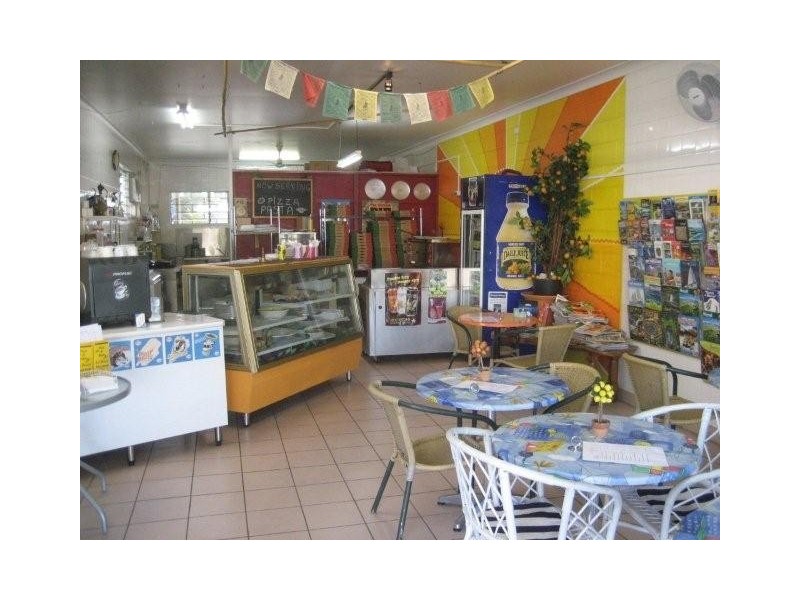 1/3 Front Street, Mossman QLD 4873