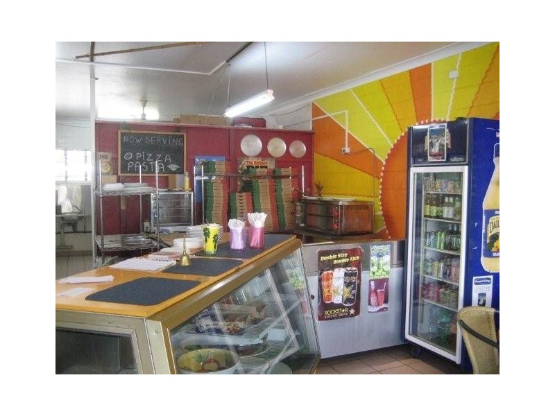 1/3 Front Street, Mossman QLD 4873