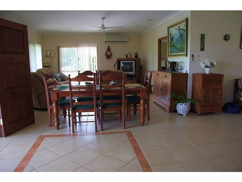 Yungaburra QLD 4884