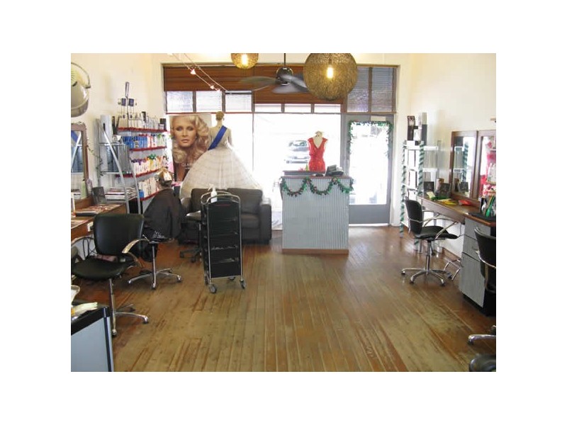 20 Front St., Mossman QLD 4873