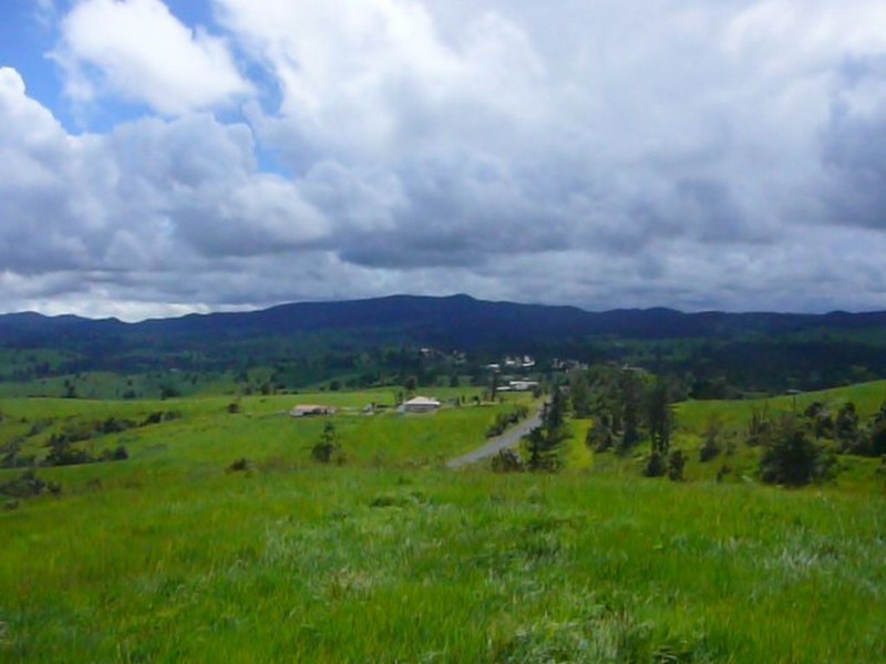 5333 Palmerston Hwy, Millaa Millaa QLD 4886