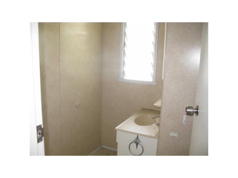 42 Marine Pde., Newell QLD 4873
