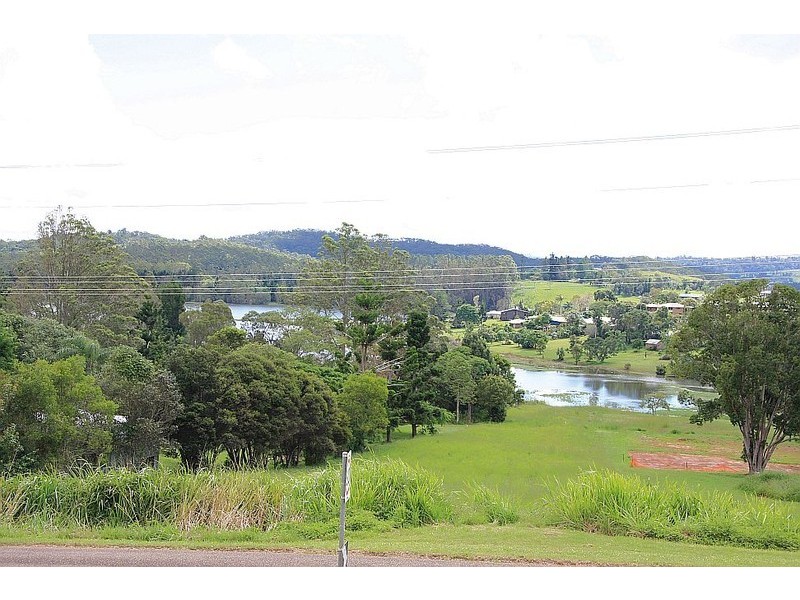 Yungaburra QLD 4884