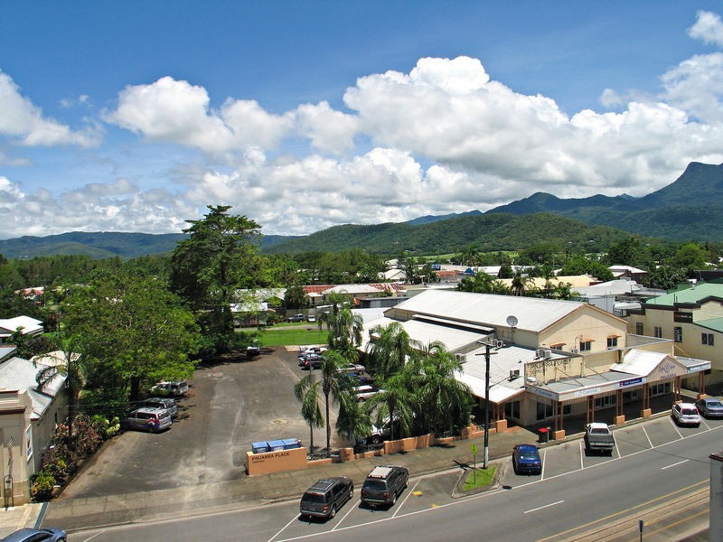 3 Mill St. (Pinjarra Place)., Mossman QLD 4873