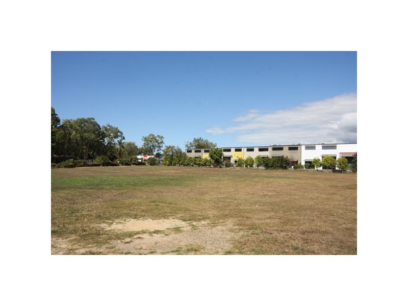 17-19 Teamsters Close (Craiglie), Port Douglas QLD 4877