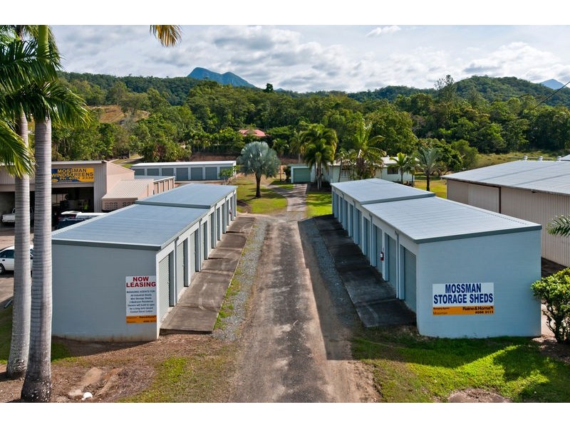 57 Pringle St, Mossman QLD 4873