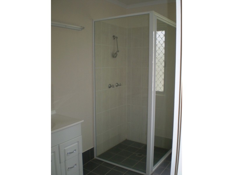 32 Wattle Street, Millaa Millaa QLD 4886