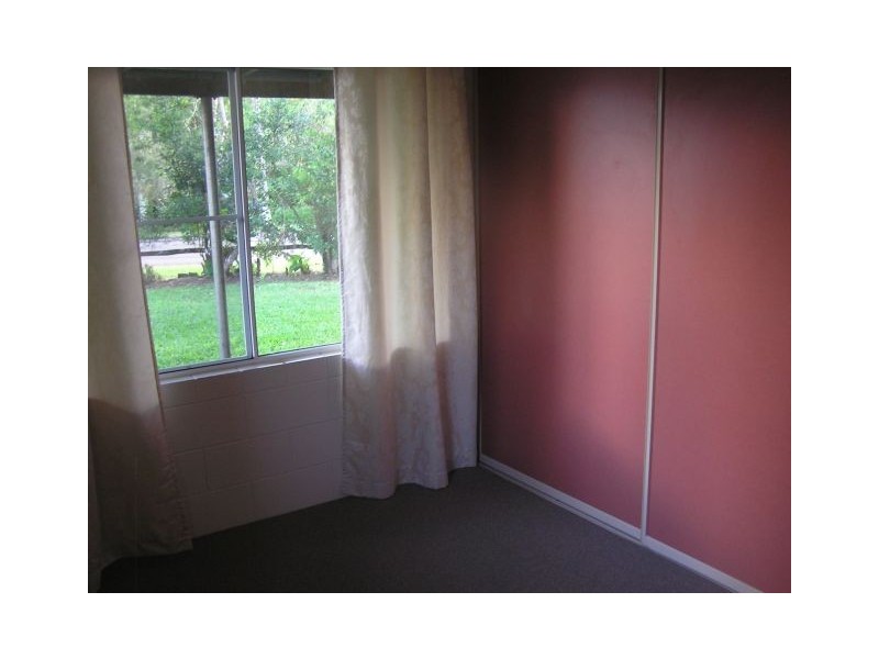 2/4 Kevin Street, Malanda QLD 4885