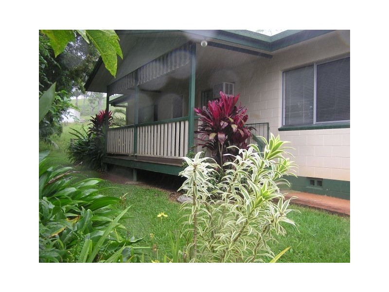 815 Kenny Rd, Malanda QLD 4885