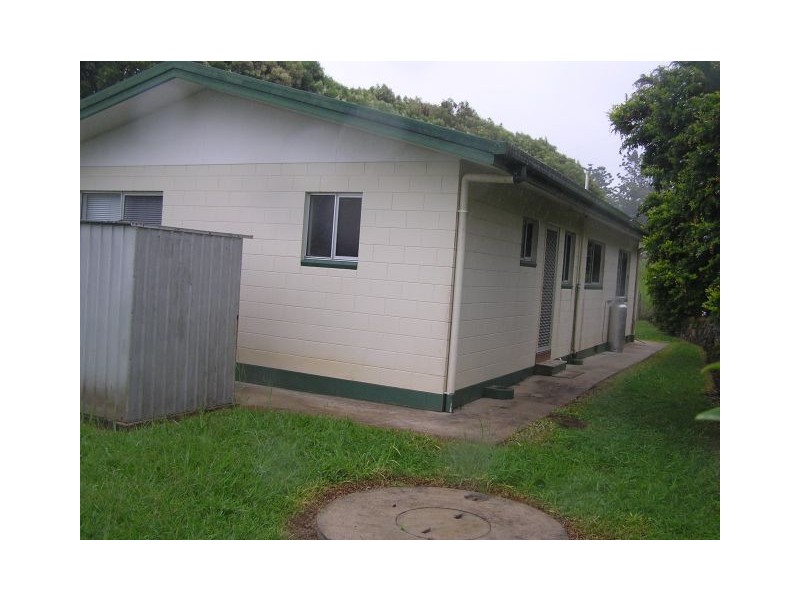 815 Kenny Rd, Malanda QLD 4885