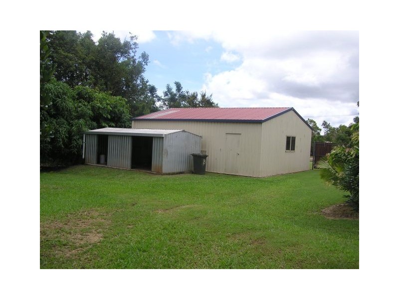 13 Hutton Drive, Tolga QLD 4882