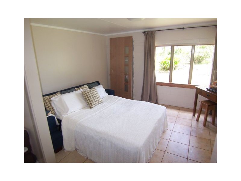 3 UNION RD, Malanda QLD 4885