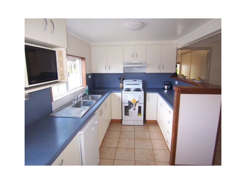 3 UNION RD, Malanda QLD 4885