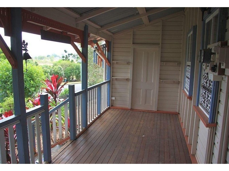 6 Roseblade Street, Yungaburra QLD 4884