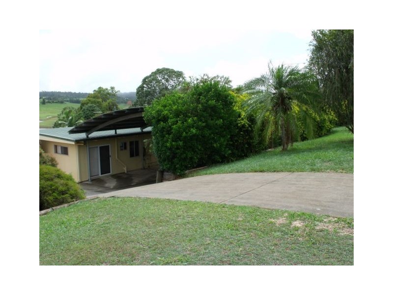 4 Jacaranda Drive, Lakeside, Yungaburra QLD 4884