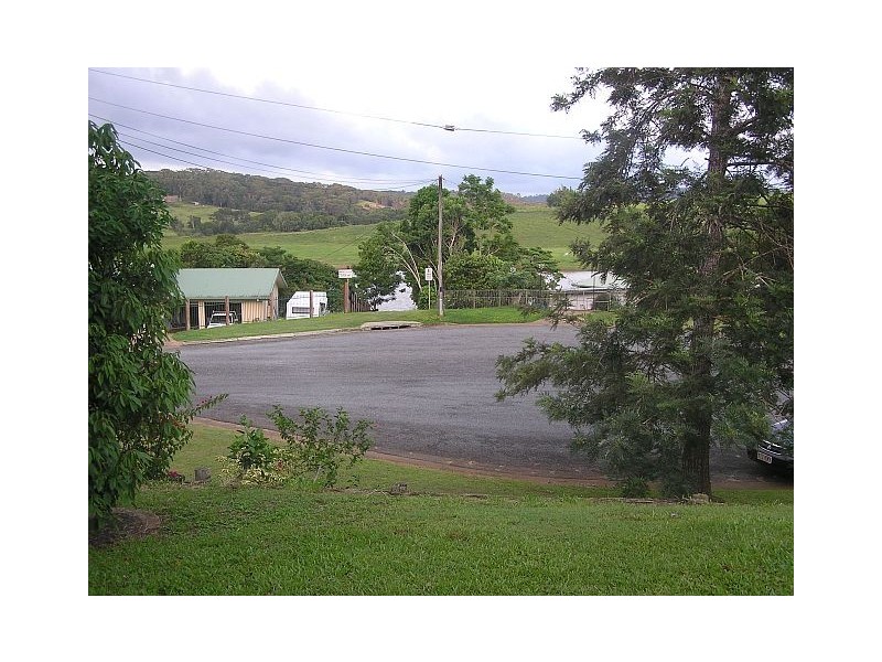 10 Wattle Street, Yungaburra QLD 4884