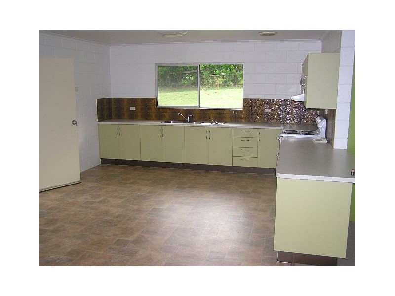 10 Wattle Street, Yungaburra QLD 4884