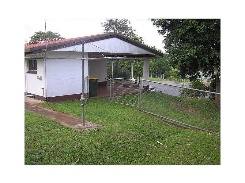 10 Wattle Street, Yungaburra QLD 4884