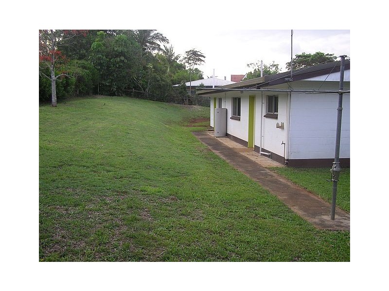 10 Wattle Street, Yungaburra QLD 4884