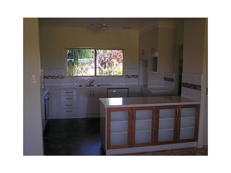 79 Eacham Rd, Yungaburra QLD 4884