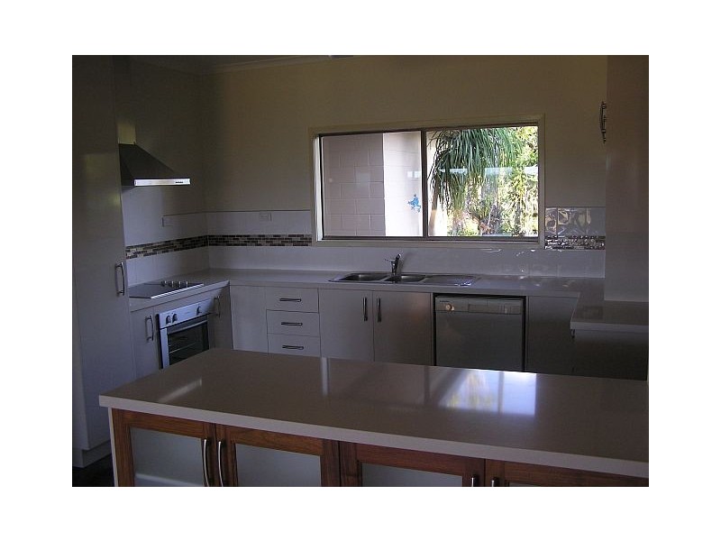 79 Eacham Rd, Yungaburra QLD 4884
